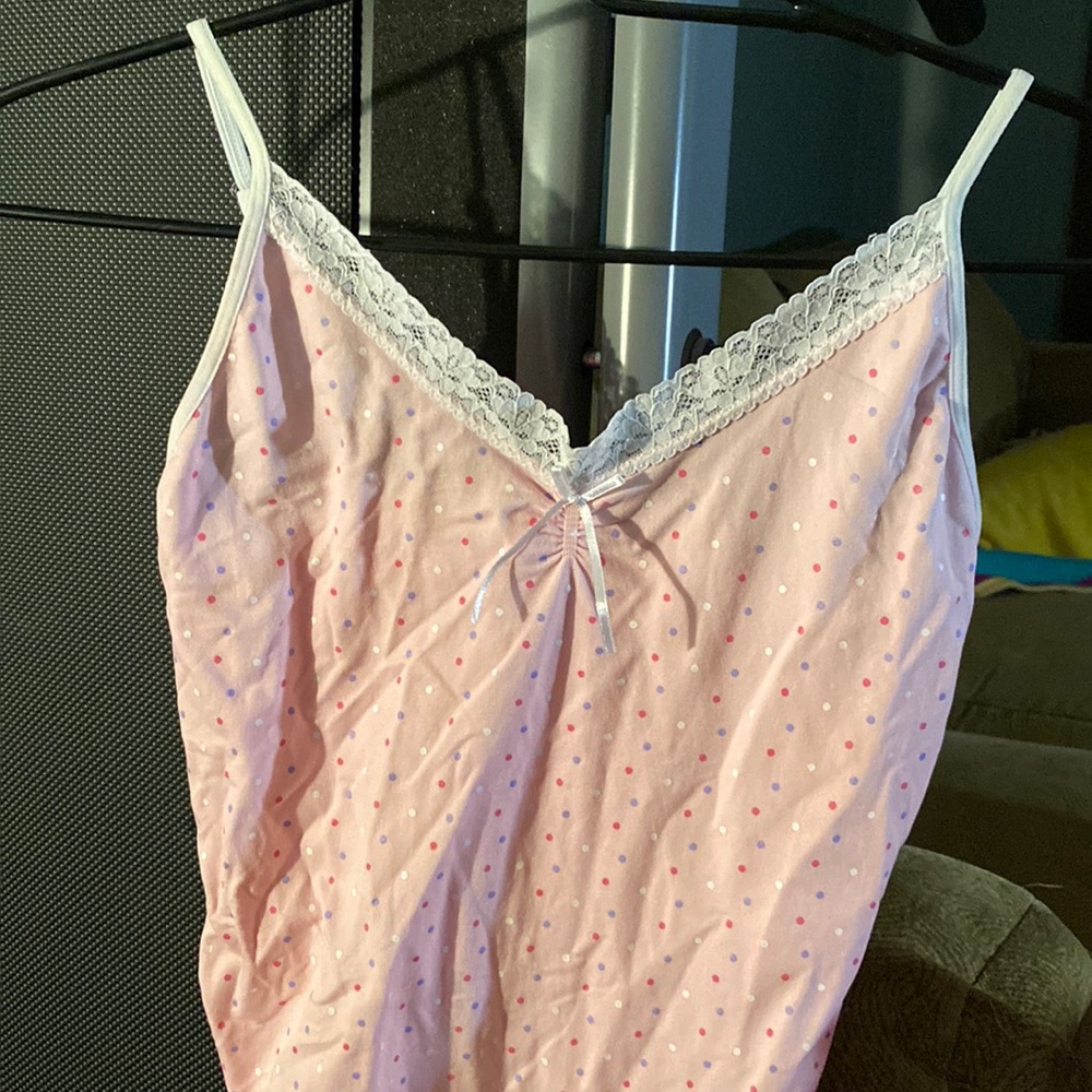 Pink tank top